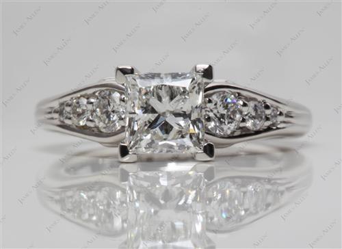 Platinum 1.07 Princess cut Engagement Ring With Sidestones