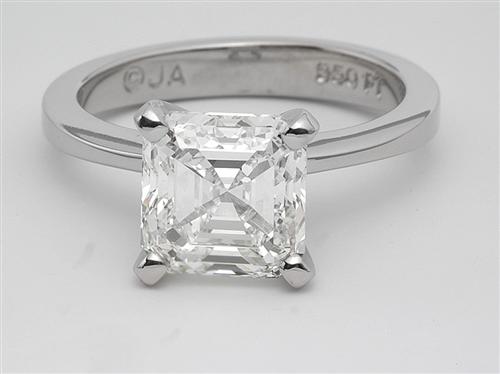 White Gold 0.87 Princess cut Sidestone Engagement Ring