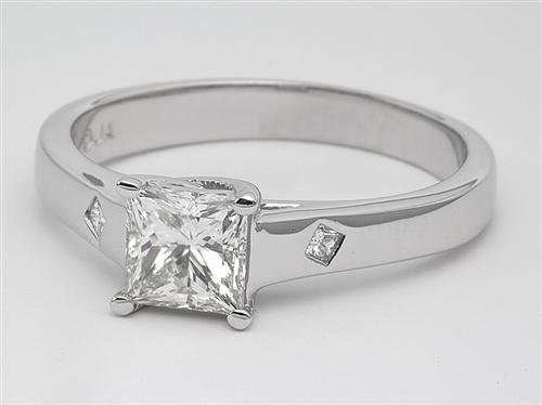 White Gold 0.96 Princess cut Diamond Ring