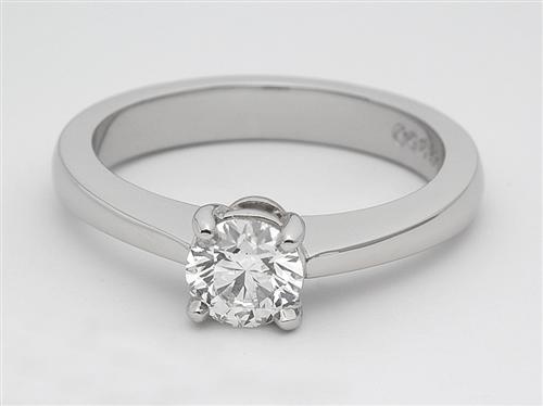 Platinum 0.40 Round cut Diamond Solitaire Engagement Ring