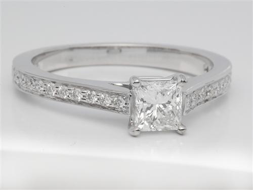 White Gold 0.50 Princess cut Pave Ring Settings