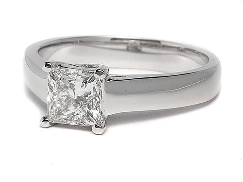White Gold 1.01 Princess cut Round Solitaire Ring