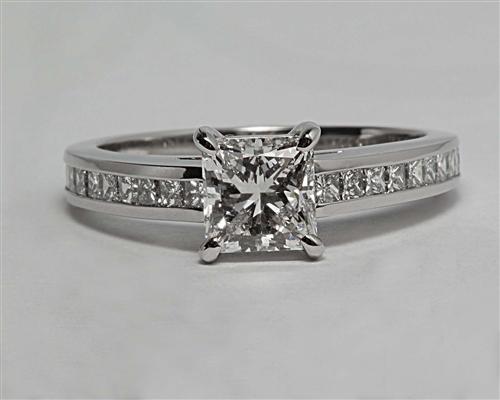 Platinum 0.98 Princess cut Engagement Rings With Sidestones