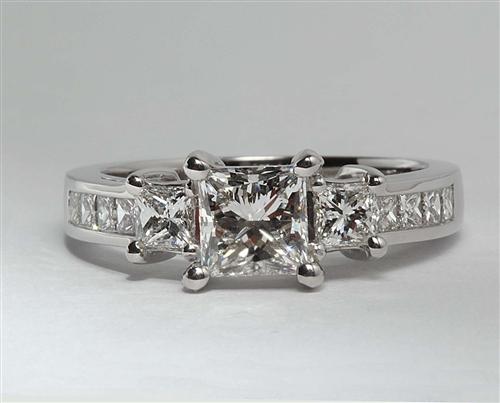 White Gold 0.85 Princess cut Princess Cut Engagement Rings With Side Stones