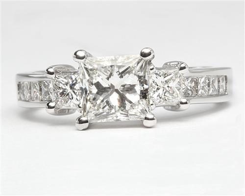 White Gold 1.07 Princess cut Diamond Ring With Sidestones