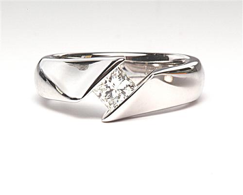 White Gold 0.57 Princess cut Engagement Rings