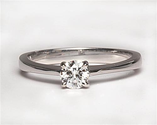 White Gold 0.31 Round cut Round Solitaire Ring