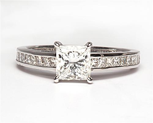 White Gold 0.85 Princess cut Diamond Ring With Sidestones