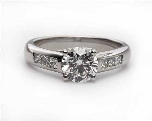 Platinum 1.26 Round cut Engagement Ring With Sidestones