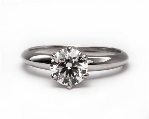 White Gold 0.85 Round cut Diamond Ring