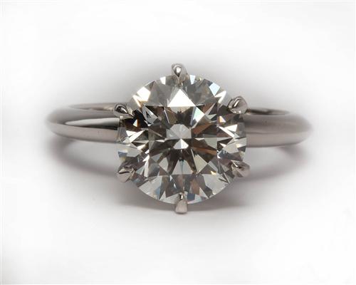 Platinum 3.13 Round cut Diamond Solitaire Engagement Ring