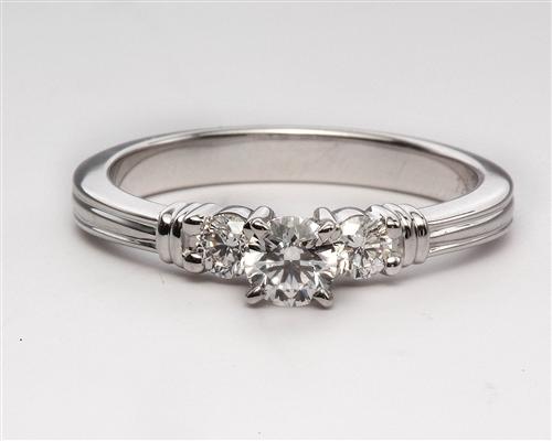 White Gold 0.31 Round cut Princess Cut Engagement Rings With Side Stones