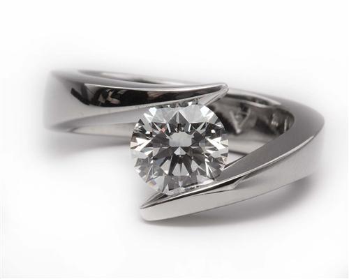 White Gold 1.50 Round cut Diamond Ring