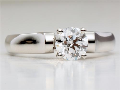 Platinum 0.91 Round cut Solitaire Diamond Rings