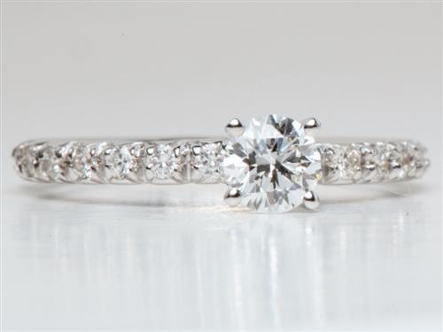 White Gold 0.37 Round cut Diamond Ring