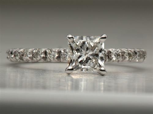 White Gold 0.83 Princess cut Pave Ring Setting