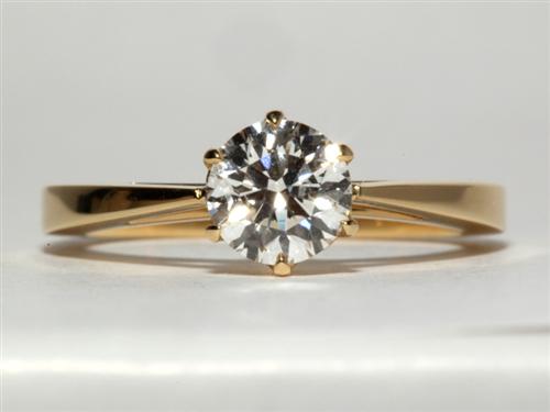 Gold 0.86 Round cut Solitaire Engagement Ring