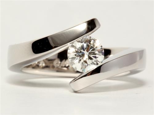 White Gold 0.71 Round cut Diamond Ring