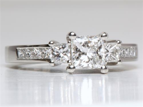 Platinum 0.80 Princess cut Engagement Rings Side Stones