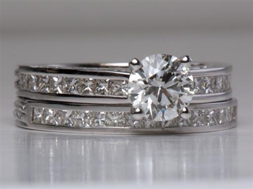 White Gold 0.97 Round cut Diamond Wedding Sets