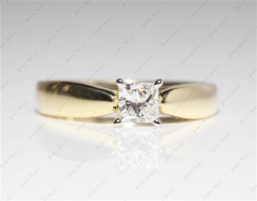 Gold 0.40 Princess cut Diamond Ring