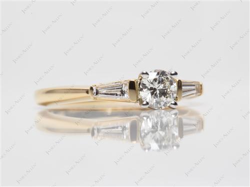 Gold 0.43 Round cut Engagement Ring