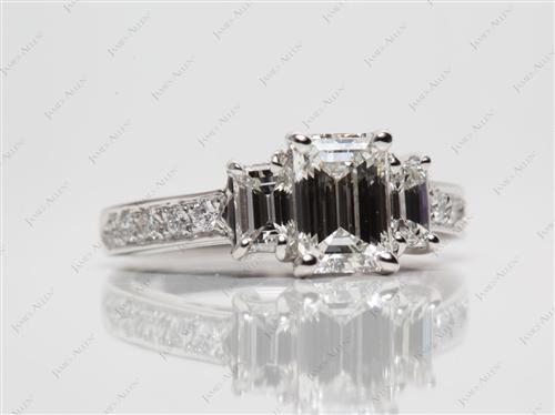 Platinum 1.00 Emerald cut Engagement Ring Side Stones